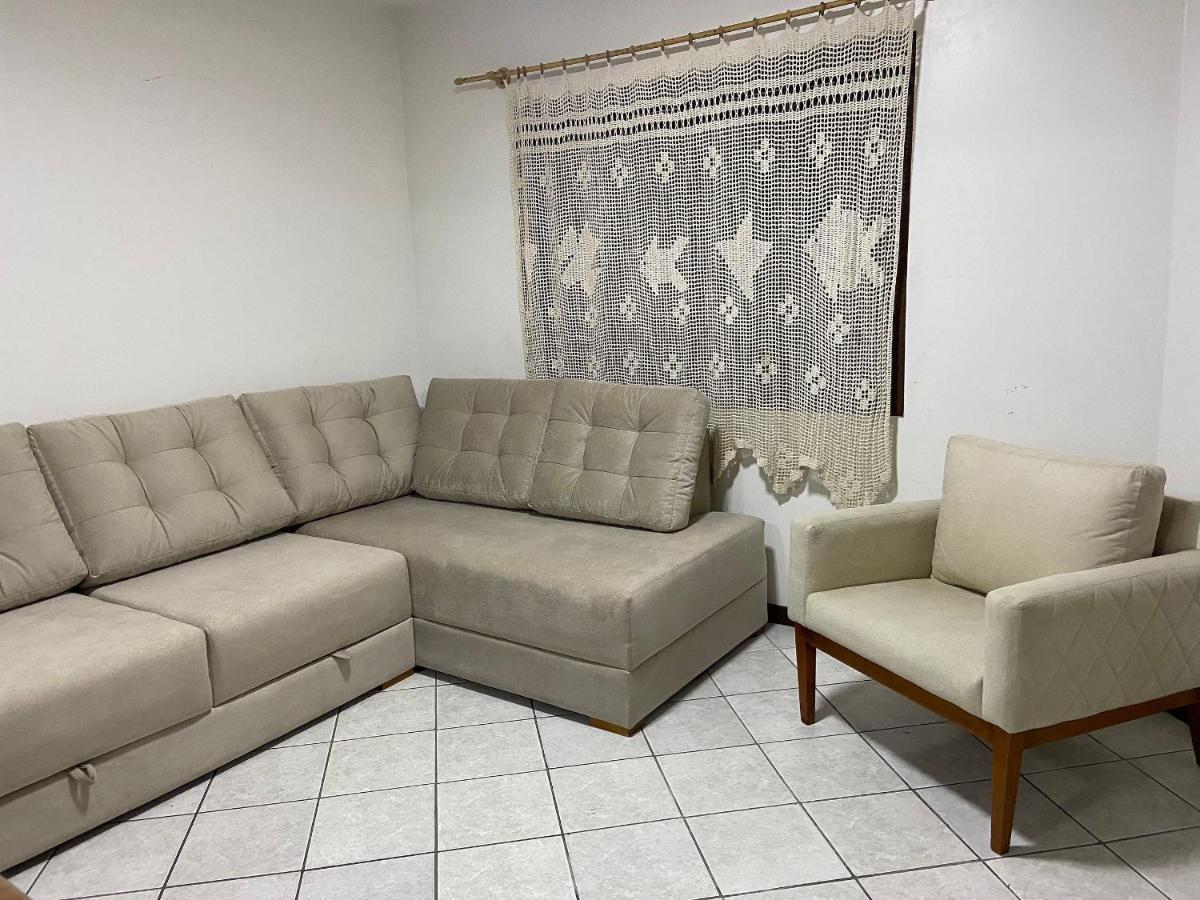 Casa Em Bombinhas Almeida E Moraes Perto Da Praia Exterior foto